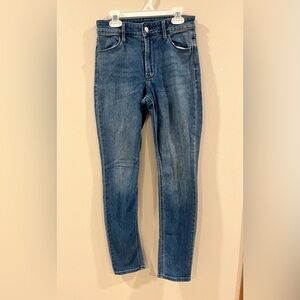 Old Navy High-Rise Wow Straight Jeans - Medium Wash - Size 0